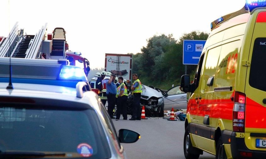 Alemania, problemas, accidentes, camiones, áreas de descanso, aparcamientos, peligro,