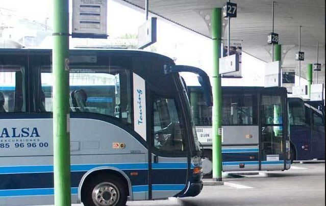 Imagen de autobuses de Alsa