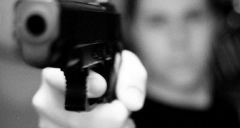 Amenaza con arma de fuego
