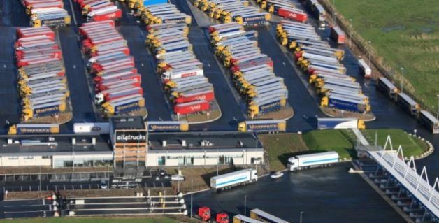 Área de servicio de Andamur en Calais.