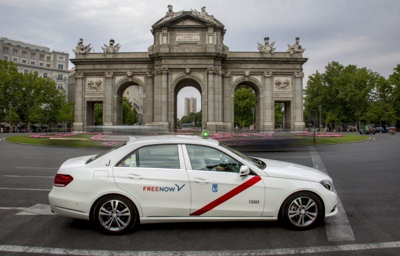 Un taxi con la nueva aplicación Free Now
