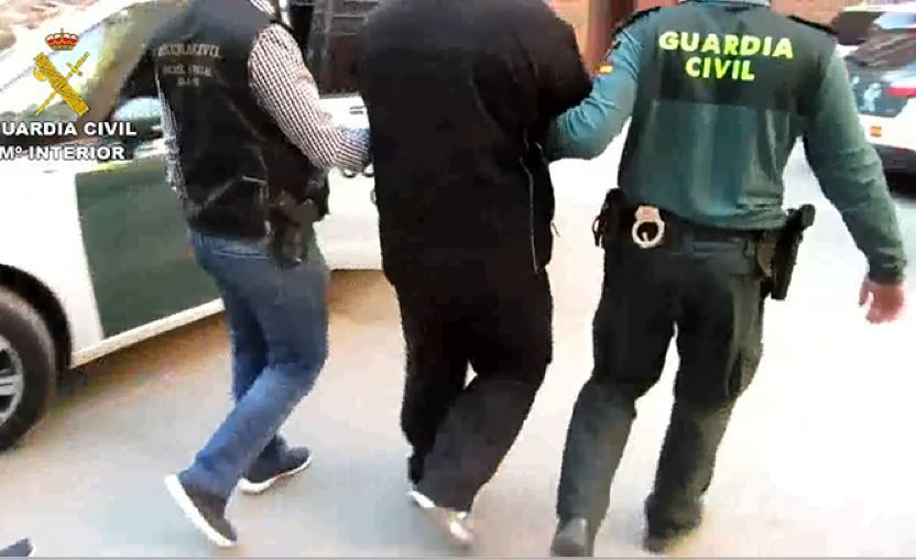 Imagen de uno de los detenidos