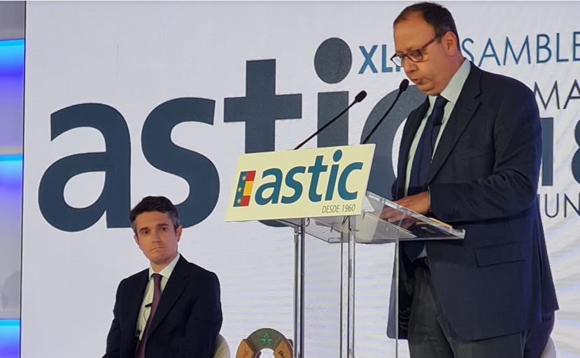 Imagen de la asamblea de ASTIC