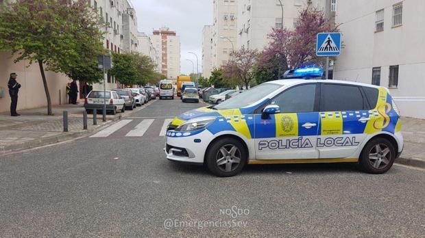 Lugar en el que se ha producido el atropello mortal de una mujer en Sevilla.