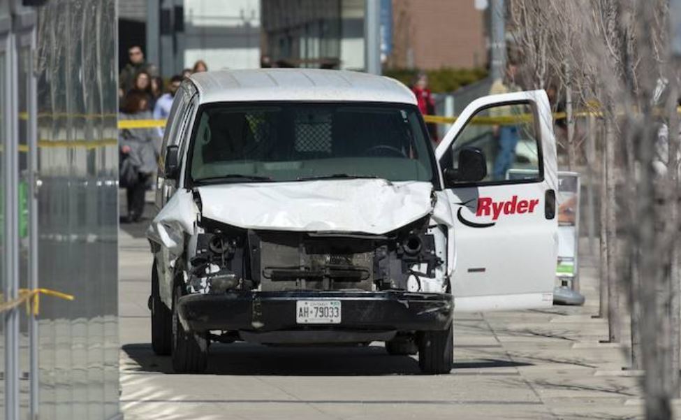Imagen de la furgoneta utilizada en el atropello de Toronto