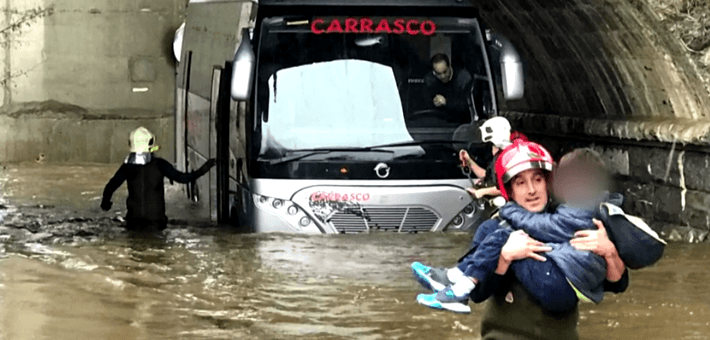 AUTOBUSALAVA.JPG