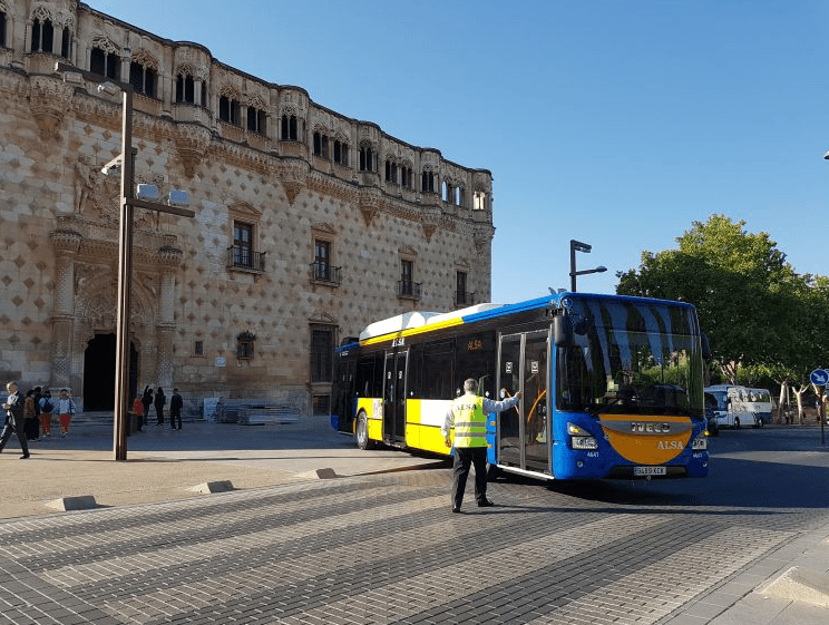 AUTOBUSGUADALAJARA-1