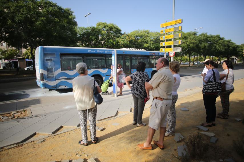 AUTOBUSQUEMADOCADIZ
