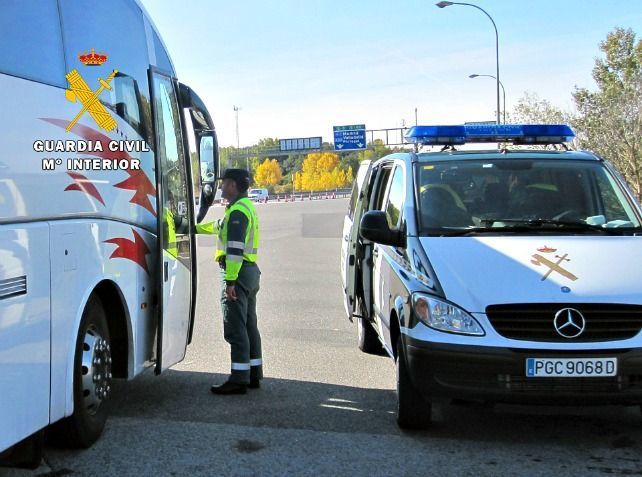 AUTOBUSSINDESCANSOS