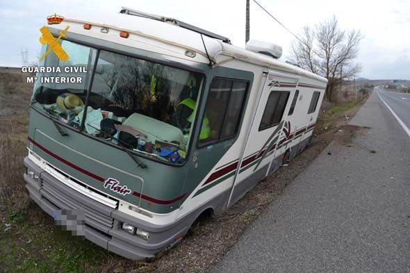 AUTOCARAVANAACCIDENTE