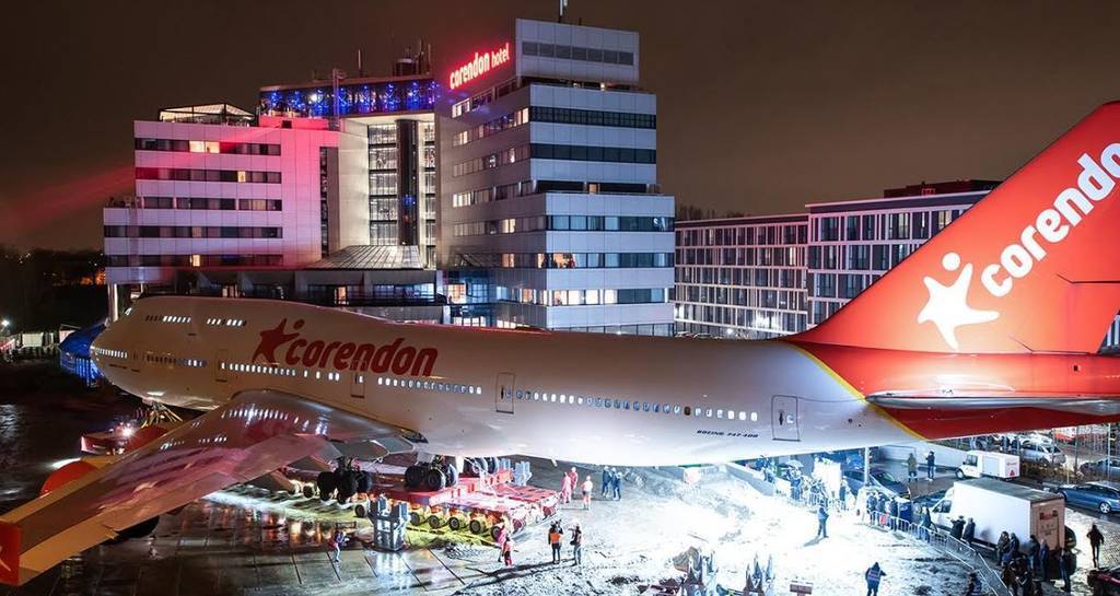 El Boeing en el hotel