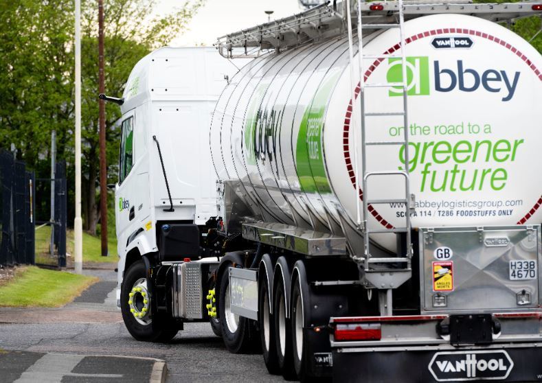 Abbey Logistics amplia la flota de camiones cisterna con los DAF XF de nueva generación