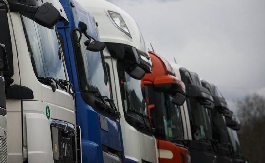 Abierto el plazo en Guipuzcoa para solicitar ayudas a profesionales del transporte de mercancías y viajeros