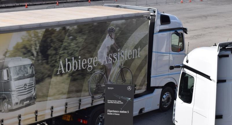 Imagen del Mercedes. Benz Actros con Active Brake Assist