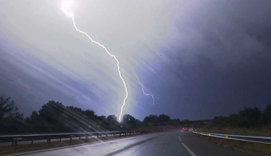 Imagen de fuertes tormentas y lluvias