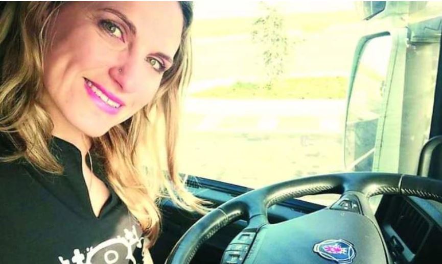 Ana Baptista mujer camionera
