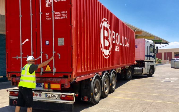 Imagen de un camionero en el Puerto de Barcelona