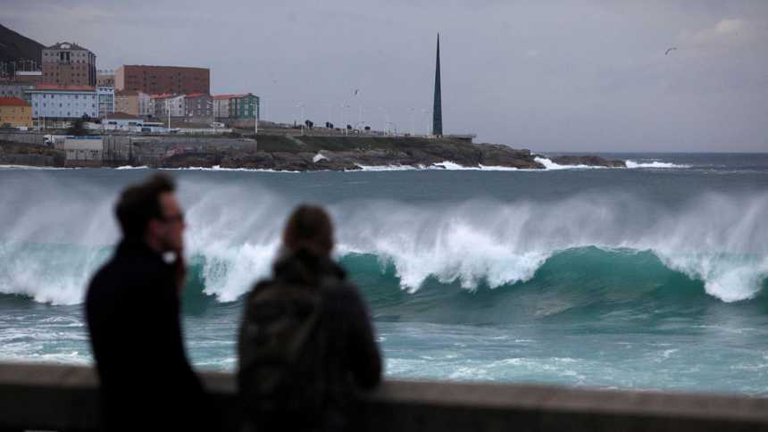 Imagen de olas en el Cantábrico