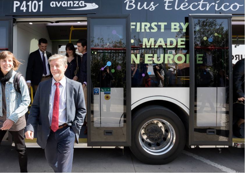 Imagen del autobús 100% eléctrico de Zaragoza