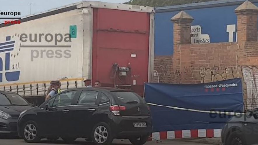 Remolque donde fue localizado el cadáver