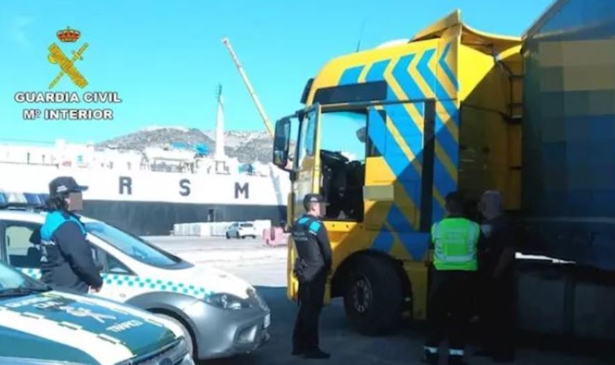 Imagen el control de la Guardia Civil