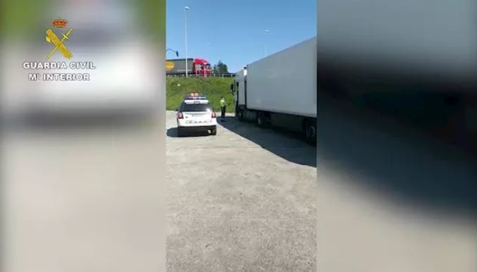 Imagen del camionero detenido por la Guardia Civil