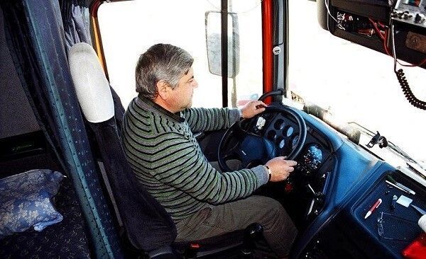 CAMIONEROJUBLACION