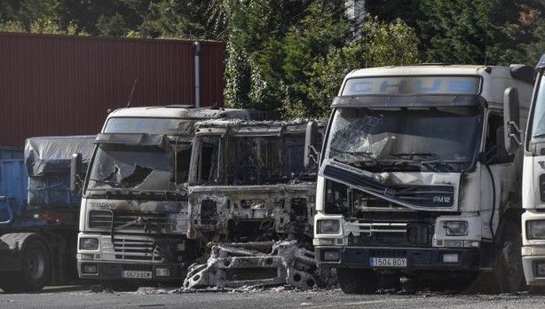 CAMIONESINCENDIADOSENBILBAO.