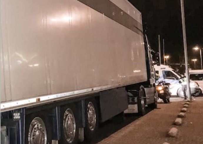 Imagen del camión incautado por los agentes