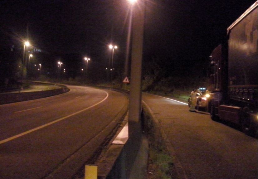 Imagen del camión interceptado por la Guardia Civil