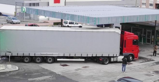 CAMIONPOLACOCOMB