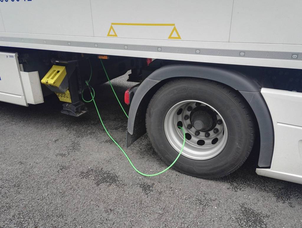 CAMIONPORTUGUESDETENIDOINGLATERRA