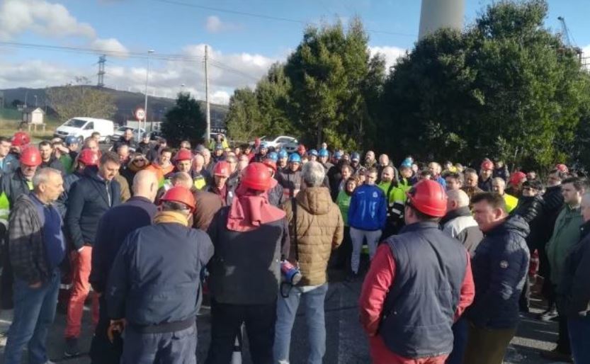 trabajadores y transportistas de As Pontes