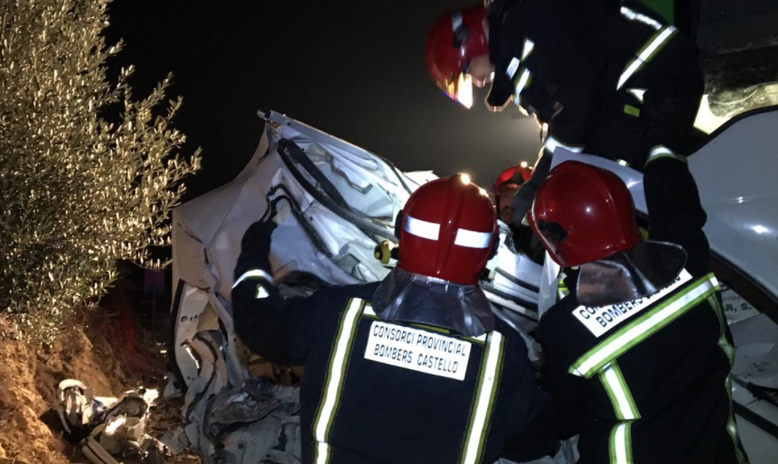 Imagen de los Bomberos de Castellón en el lugar del accidente.