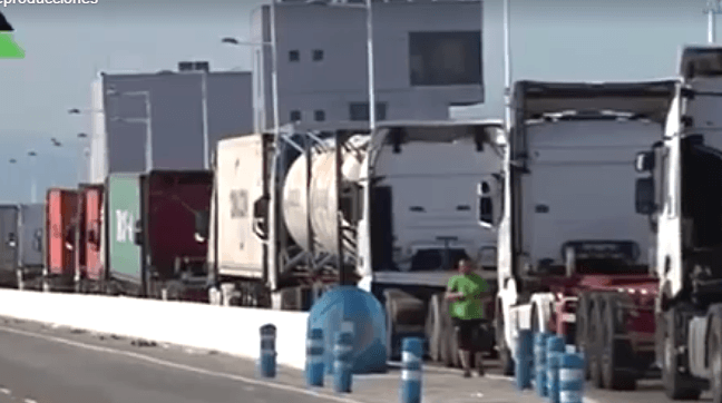 Colas en el Puerto de Algeciras,