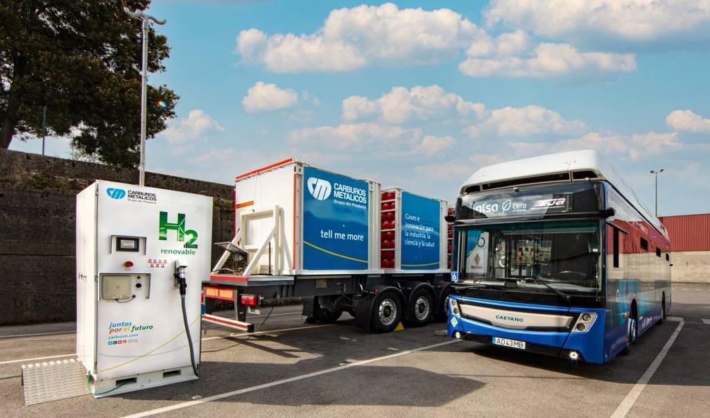 Carburos Metálicos suministra hidrógeno a la primera línea de autobús urbano de España