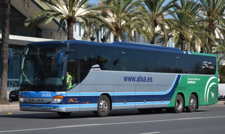 Imagen de un autobús de Alsa en Málaga