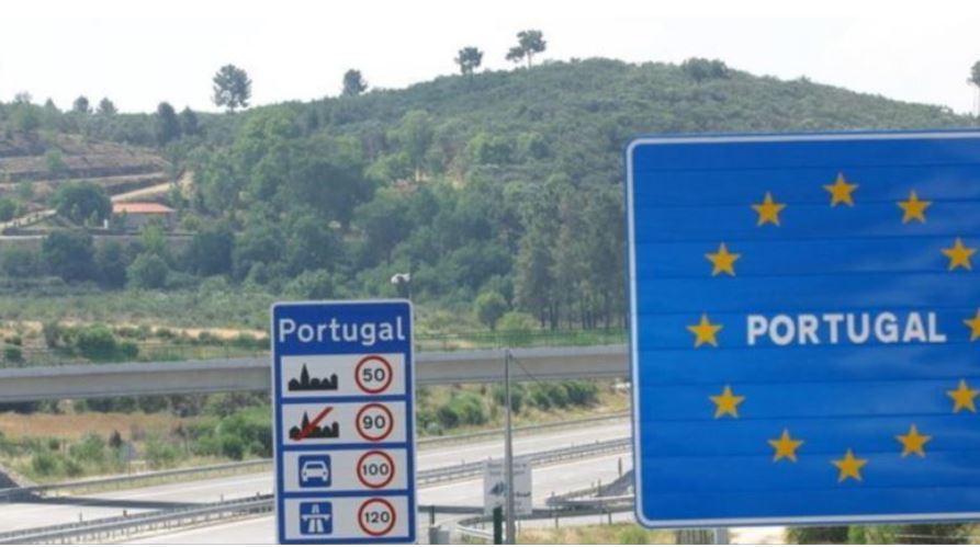 Imagen de la frontera de Portugal en el transporte por carretera