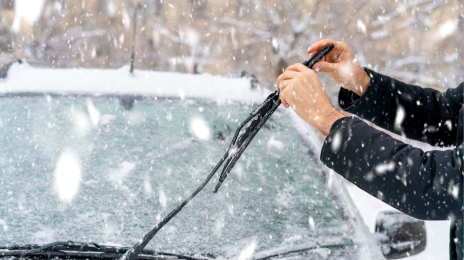 ¿Cómo afecta el frío a mi coche? Los 6 puntos que debemos revisar para afrontar el invierno con seguridad