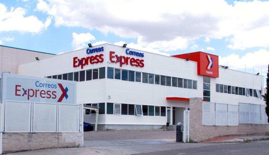 Imagen de la sede de Correos Express en Getafe modernizada para las necesidades del mercado