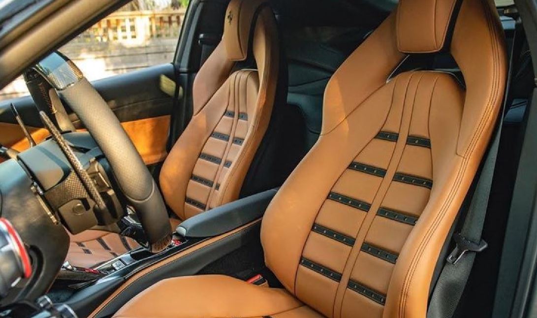 Imagen de Crea, construye y arma el auto de carreras de tus sueños con Atomic Shop