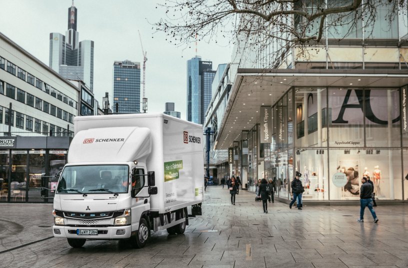 Imagen del camión FUSO de Daimler Truck