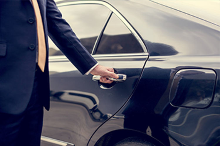 El conductor de un servicio VTC