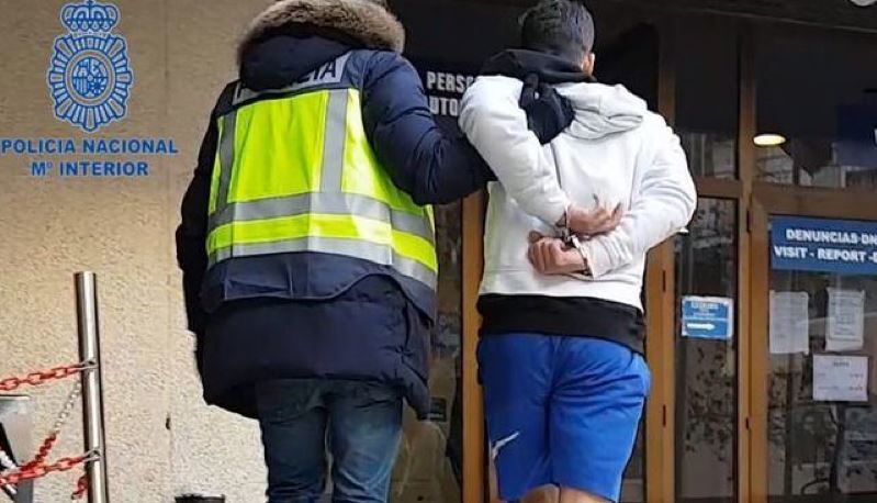Imagen de uno de los detenidos por robos a taxistas