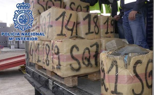 La carga incautada al transportista lorquino. / POLICÍA NACIONAL