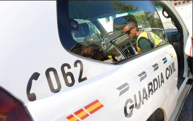 Imagen de un coche patrulla de la Guardia Civil