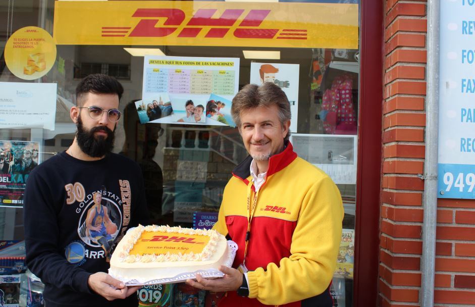 Inauguración del nuevo servicio DHL Point