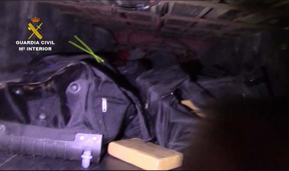 Imagen de la droga incautada por la Guardia Civil en Algeciras