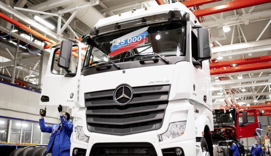 Daimler Truck suspenderá todas sus actividades en Rusia debido a la invasión de Ucrania