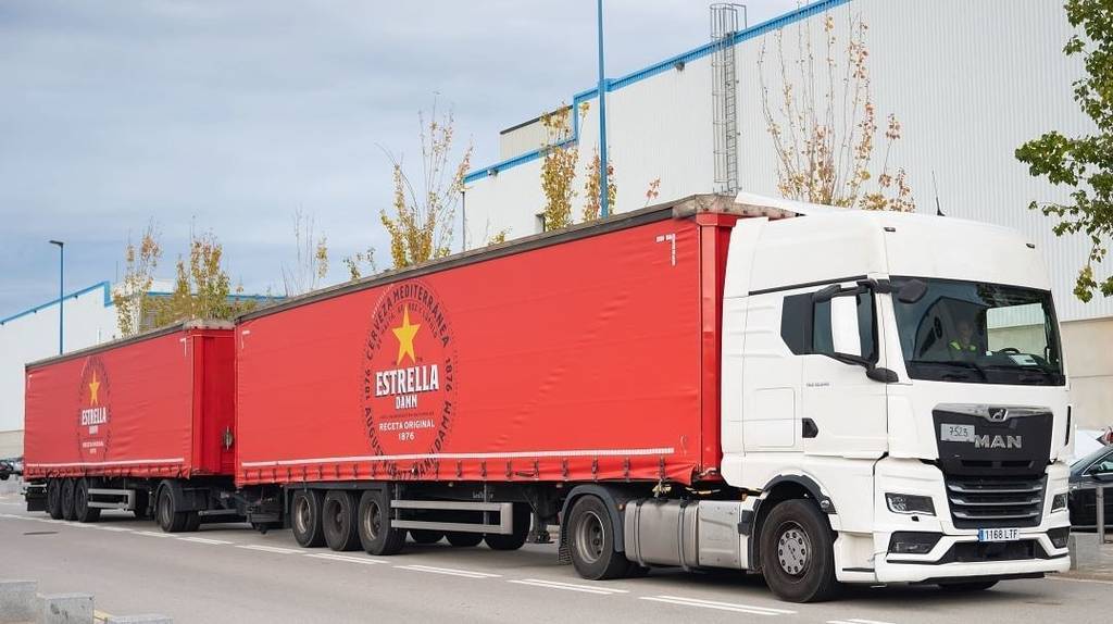 Imagen de Damm utilizará el primer duotráiler para reducir sus emisiones de dióxido de carbono